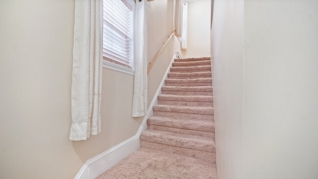 35 Henry St in St John's, NL - Building Photo - Building Photo