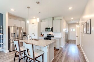 775 Foxland Dr in Columbia, TN - Building Photo - Building Photo