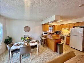 3409 W San Juan St in Tampa, FL - Building Photo - Building Photo