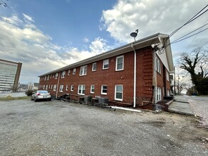 202 Elm Ave in Roanoke, VA - Building Photo - Building Photo