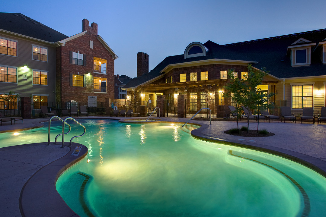 Windsor Creek Apartments in Lubbock, TX - Building Photo