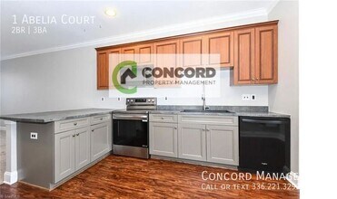 1 Abelia Ct in Greensboro, NC - Building Photo - Building Photo