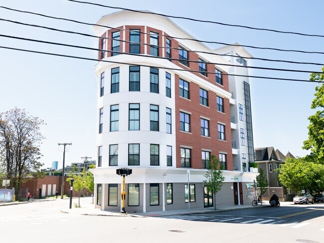 70 Prospect St in Somerville, MA - Building Photo - Building Photo