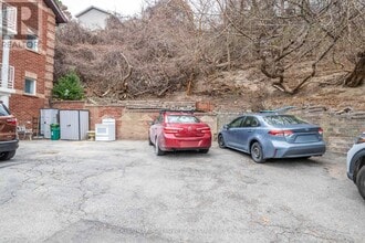 6 Garrow Ave in Toronto, ON - Building Photo - Building Photo