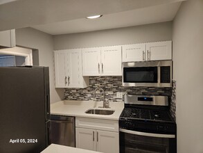 524 Wilson Bridge Dr in Oxon Hill, MD - Building Photo - Building Photo