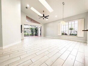 6255 NW 24th St in Boca Raton, FL - Building Photo - Building Photo