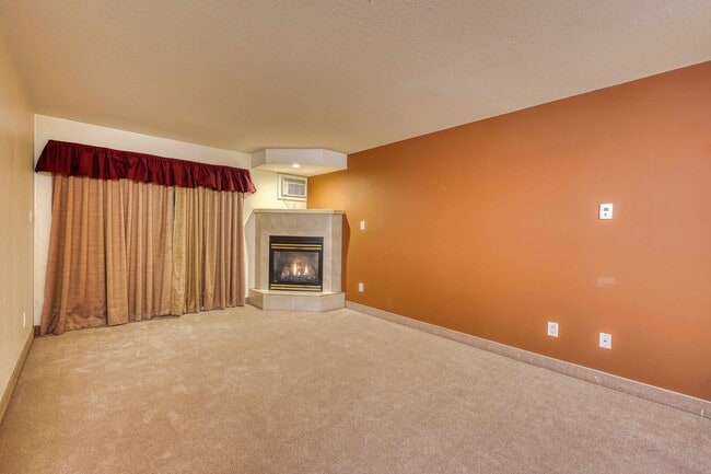 5623 54 St in Cold Lake, AB - Building Photo - Building Photo