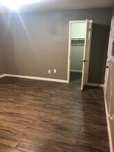 12722 Villawood Ln in Houston, TX - Foto de edificio - Building Photo