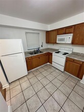 318 Tarpon Dr in Cape Coral, FL - Building Photo - Building Photo