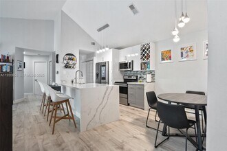 15770 SW 104th Terrace in Miami, FL - Building Photo - Building Photo