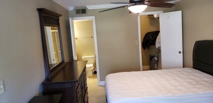 2906 S University Dr, Unit 7106 in Davie, FL - Building Photo - Building Photo