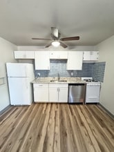319-321 E Brookside St in Colorado Springs, CO - Building Photo - Building Photo