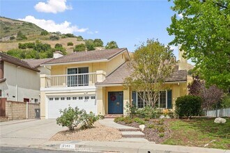 7169 Castle Peak Dr in Los Angeles, CA - Building Photo - Building Photo