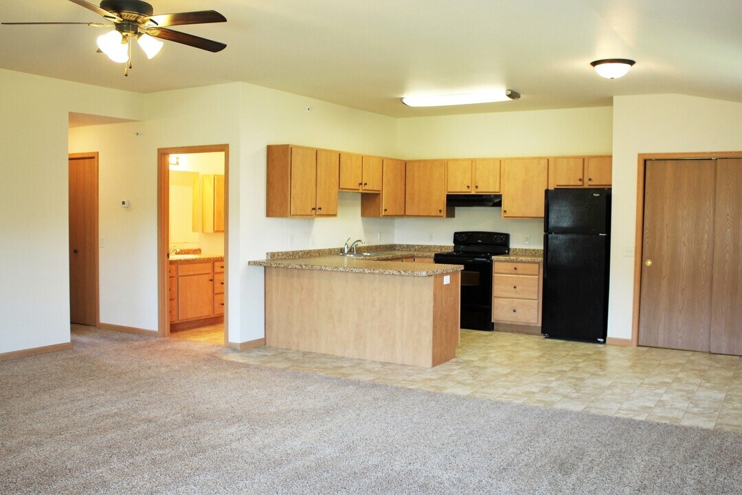 7207 River Trail Dr in Weston, WI - Building Photo