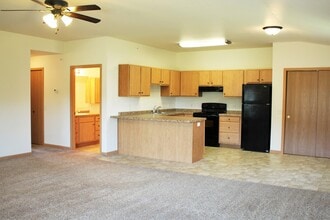 River Trail Estates in Weston, WI - Foto de edificio - Interior Photo