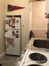1197 Commonwealth Ave, Unit 12 in Boston, MA - Building Photo - Building Photo