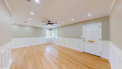 1455 Riverbirch Ln in Jacksonville, FL - Building Photo - Building Photo
