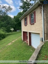 326 River Dr in McMinnville, TN - Building Photo - Building Photo