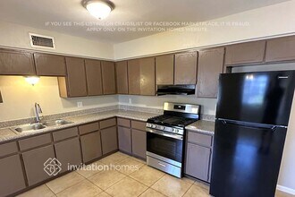 17043 N 15th Ave in Phoenix, AZ - Building Photo - Building Photo