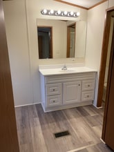 164 Lynn Dr in Marion, NC - Foto de edificio - Building Photo