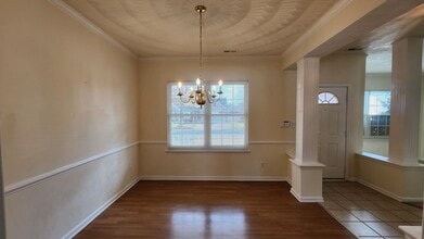 2445 Lewis Dr in Virginia Beach, VA - Building Photo - Building Photo