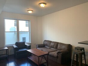 1536 N. Carlisle in Philadelphia, PA - Building Photo - Interior Photo