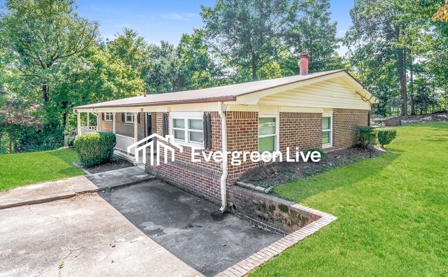 913 27th Ave NE in Center Point, AL - Building Photo - Building Photo