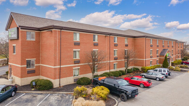 Furnished Studio - Fairborn in Fairborn, OH - Foto de edificio - Building Photo