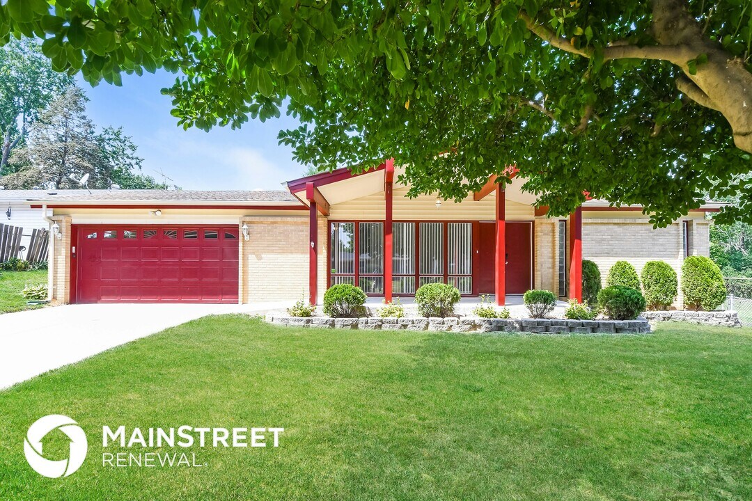 1765 Talisman Ln in St. Louis, MO - Foto de edificio