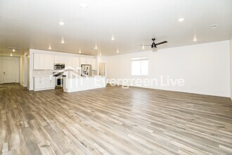 308 Ravello St in Caldwell, ID - Building Photo - Building Photo