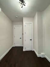 60 Jordan Ave, Unit 1R in Jersey City, NJ - Foto de edificio - Building Photo