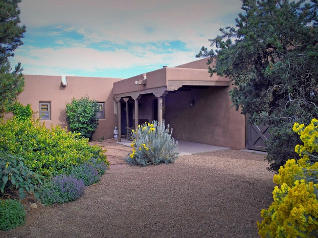 property at 25 Hondo Trail