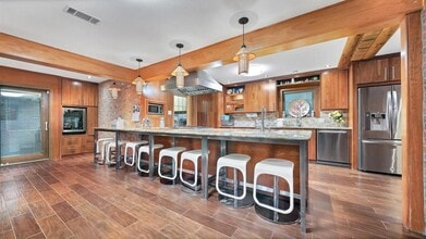 13222 Agarita Ln in Houston, TX - Building Photo - Building Photo