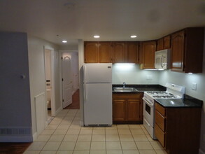 258 Greenough St, Unit A in Philadelphia, PA - Building Photo - Building Photo