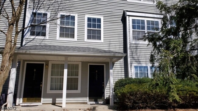 property at 1305 Paddington Rd