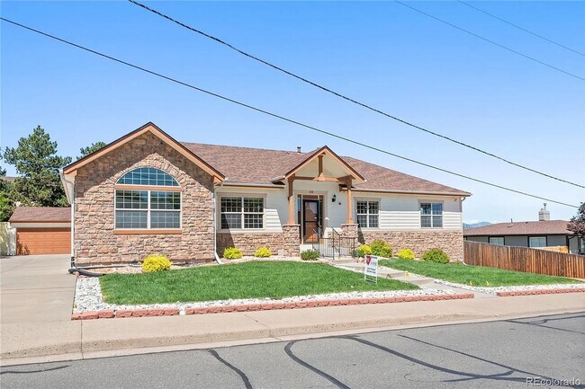 315 S Carr St in Lakewood, CO - Building Photo - Building Photo