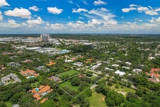 6250 SW 88th St in Miami, FL - Building Photo - Building Photo