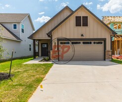 1304 Elise Ave in Waco, TX - Building Photo