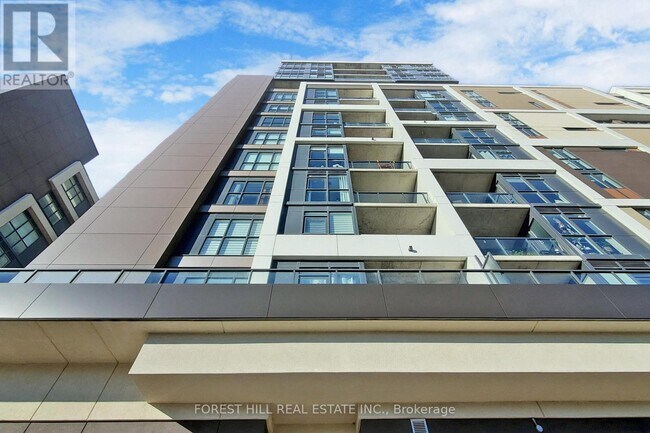 550-550 N Service Rd in Grimsby, ON - Building Photo - Building Photo