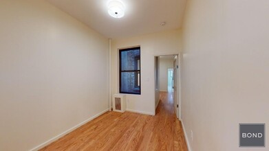 1742 Second Avenue in New York, NY - Building Photo - Floor Plan