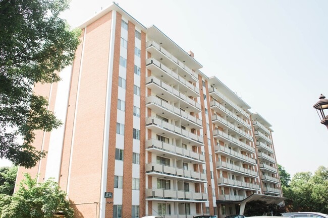 property at 1800 Jefferson Park Ave