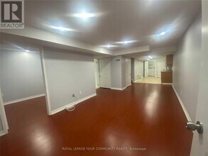 288 Monte Carlo Dr in Vaughan, ON - Building Photo - Building Photo