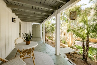 9457 El Tejado Rd in La Mesa, CA - Foto de edificio - Building Photo