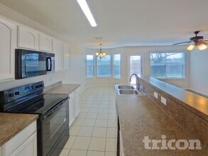 1300 Pine Ln in Fort Worth, TX - Building Photo - Building Photo