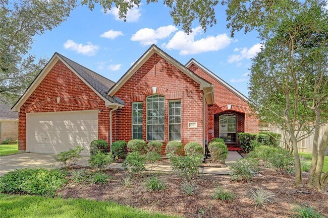 1903 Fantasy Woods Dr