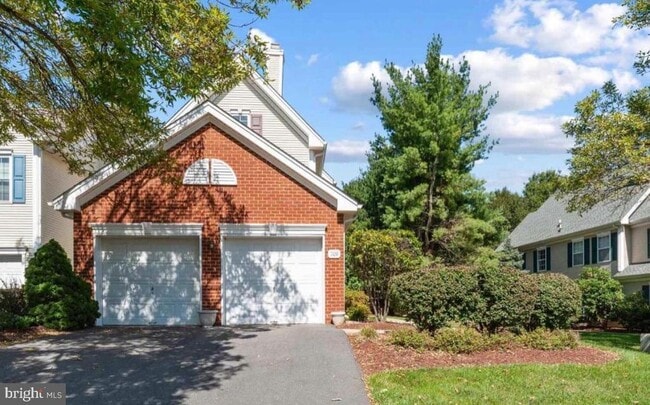 property at 709 Pebble Creek Ct