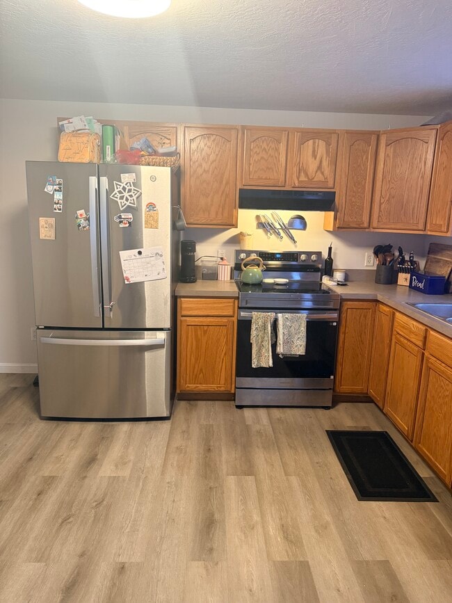 30 Old Woods Rd in Northwood, NH - Building Photo - Building Photo