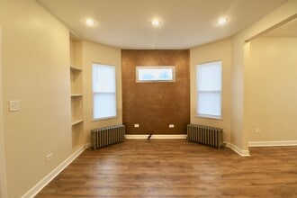 3807 N Narragansett Ave in Chicago, IL - Building Photo - Building Photo