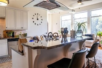 3820 Roswell Rd NE in Atlanta, GA - Building Photo - Building Photo