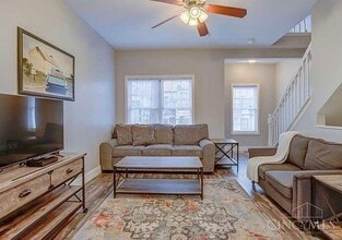 14 S Poplar St, Unit A in Oxford, OH - Building Photo - Building Photo